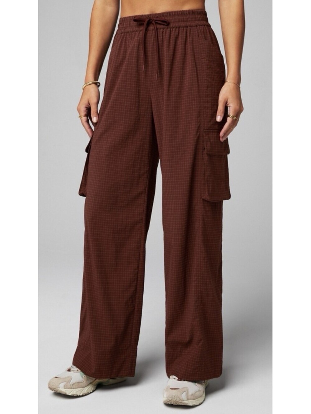 Fabletics Rip Stop Cargo Wide Leg Pants Women’s Medium Checkered Print